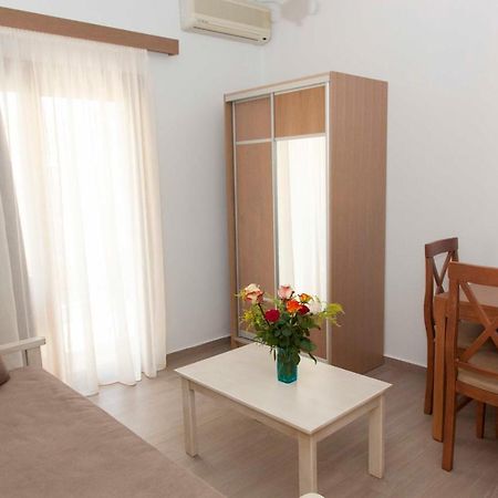 Sunny Suites Maleme  Exterior photo